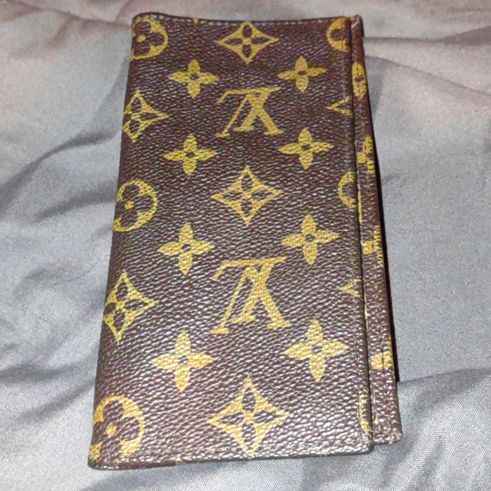 Louis Vuitton Checkbook Cover